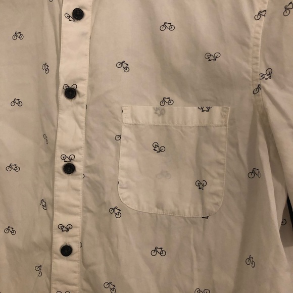 Bike-themed white short-sleeve button up - Picture 3 of 3
